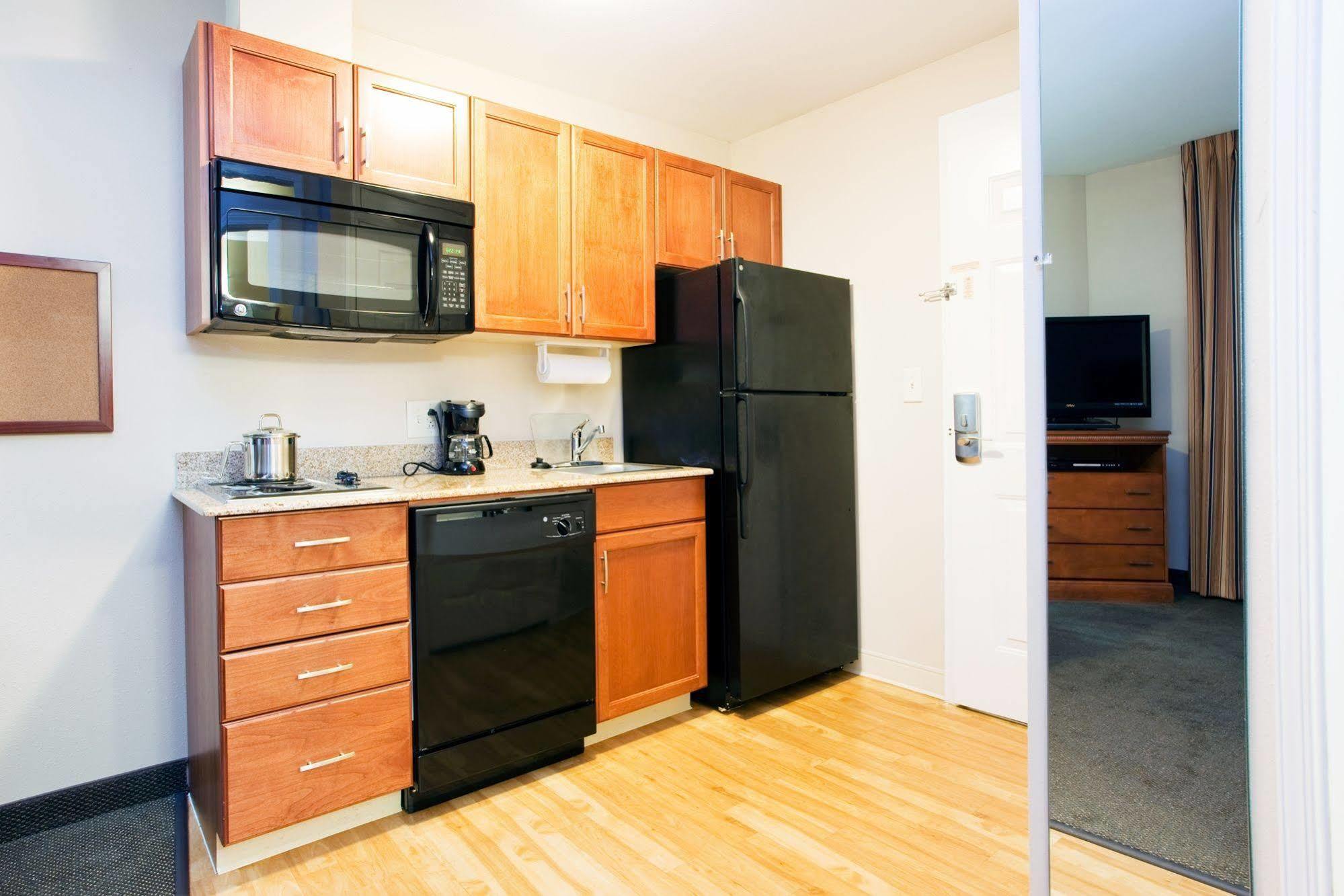 Candlewood Suites Jacksonville By Ihg Room photo