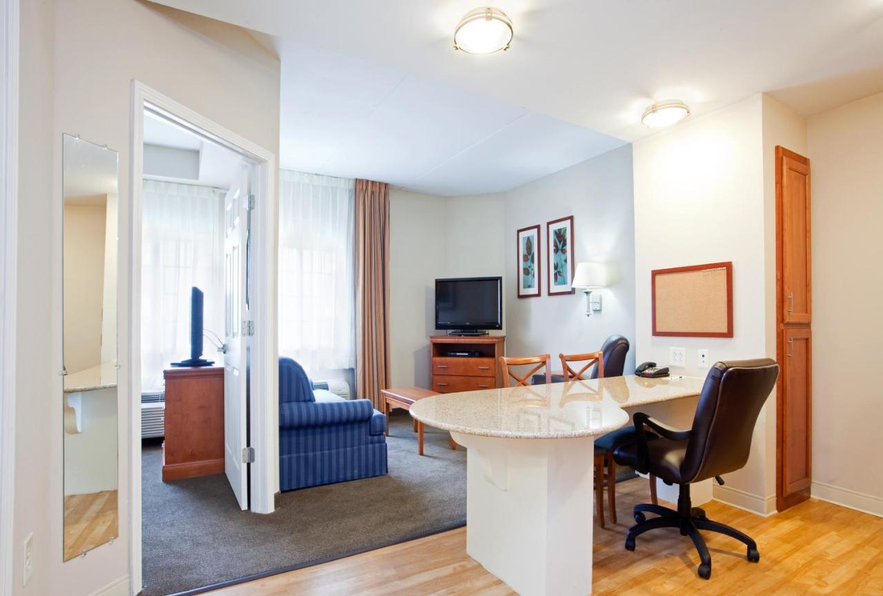 Candlewood Suites Jacksonville By Ihg Exterior photo